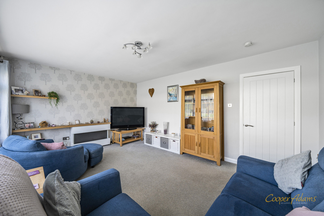 3 bed house for sale in Meadowside, Angmering 2