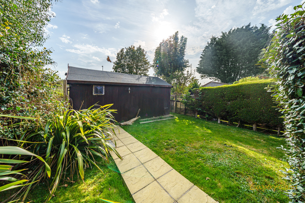 2 bed house for sale in Downs Way, East Preston  - Property Image 9
