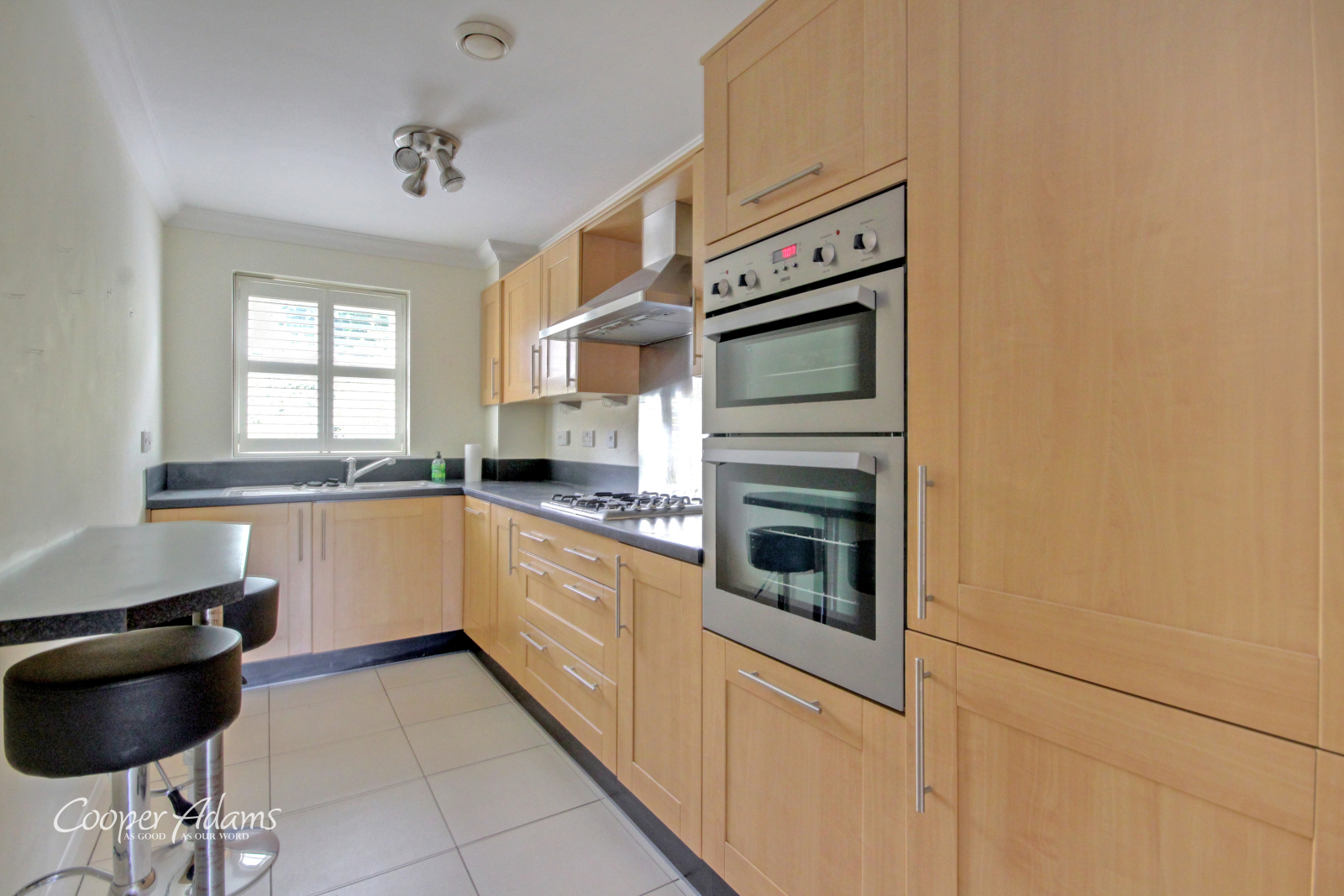 2 bed apartment to rent in Water Lane, Angmering 1