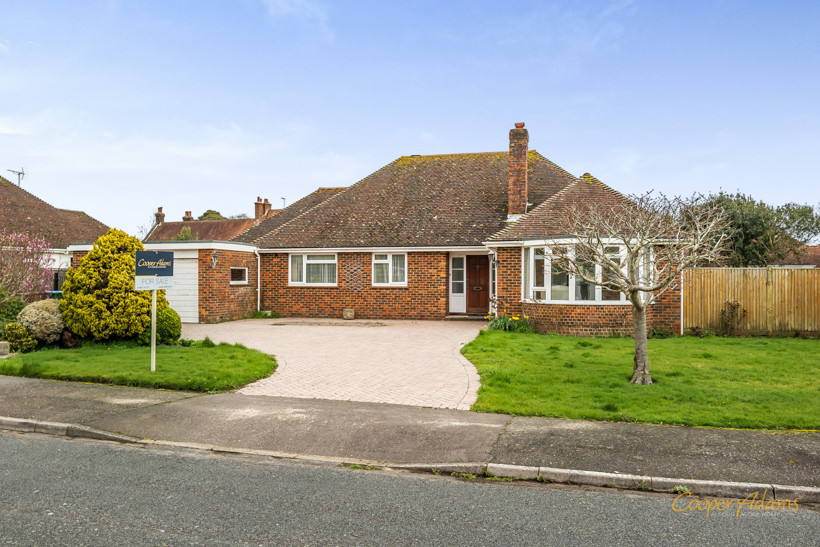 3 bed bungalow for sale in Sea Lane Close, East Preston  - Property Image 14
