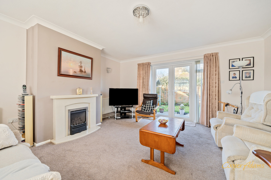 3 bed bungalow for sale in Seawaves Close, East Preston  - Property Image 2