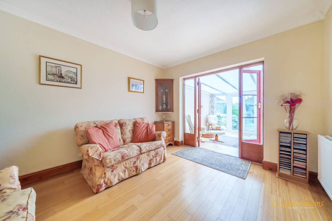 3 bed bungalow for sale in North Lane, East Preston  - Property Image 3
