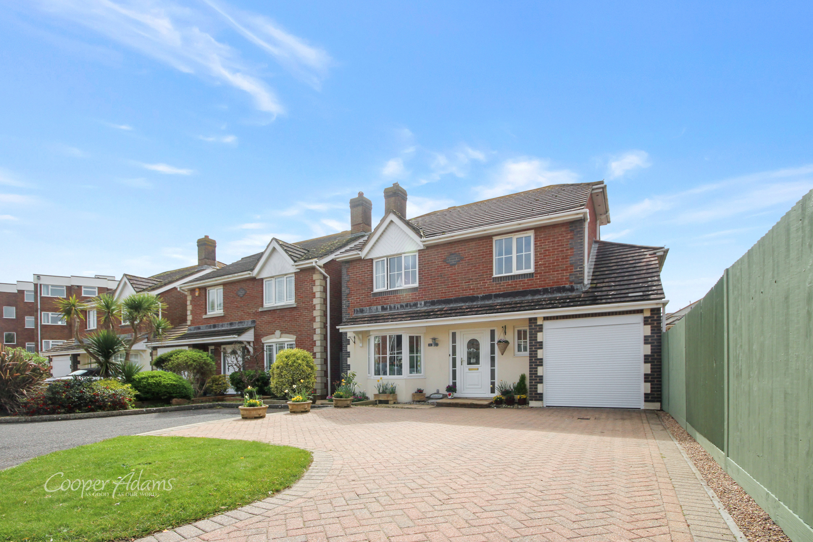 4 bed house for sale in Cordal Close, Rustington  - Property Image 1