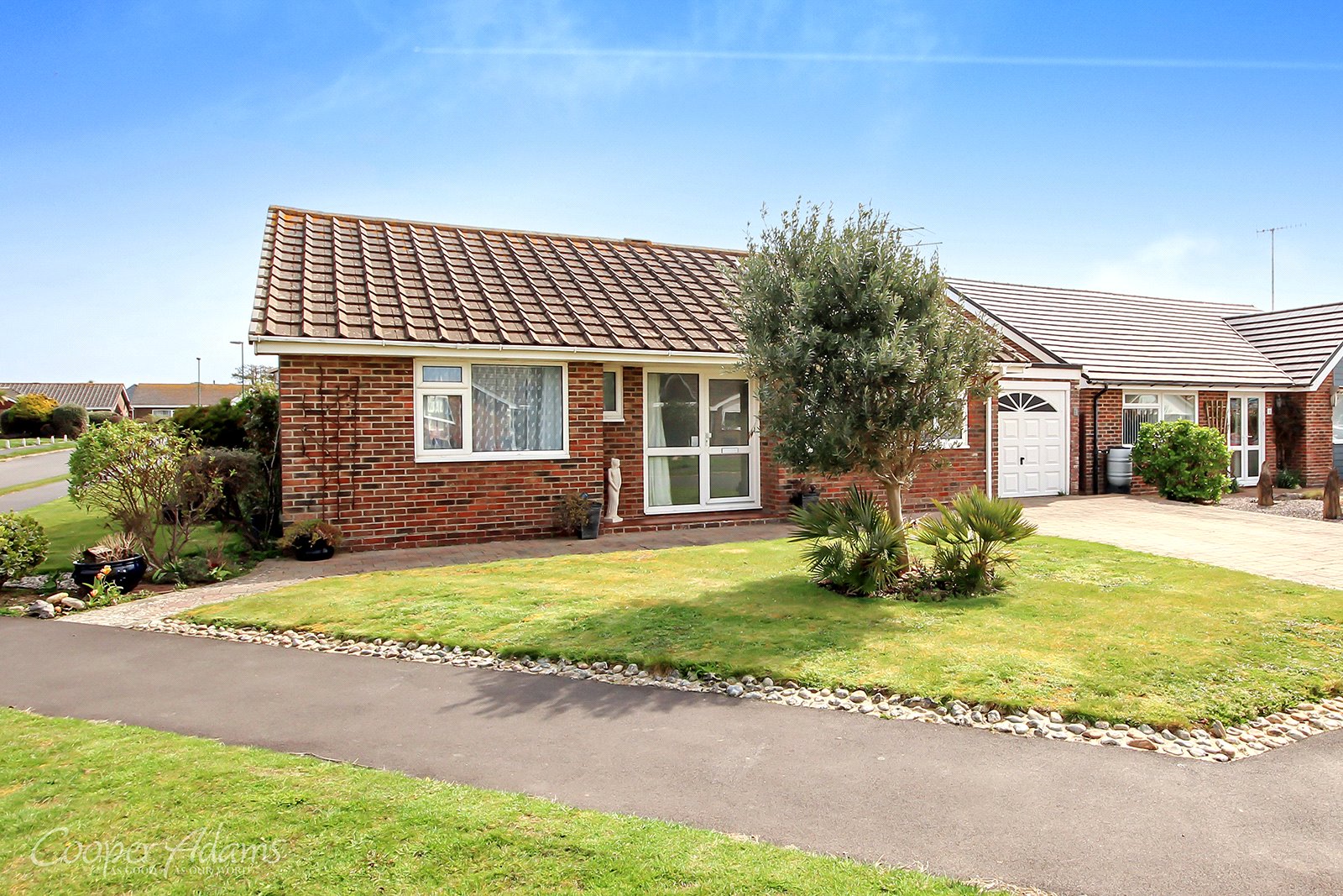 3 bed bungalow for sale  - Property Image 1