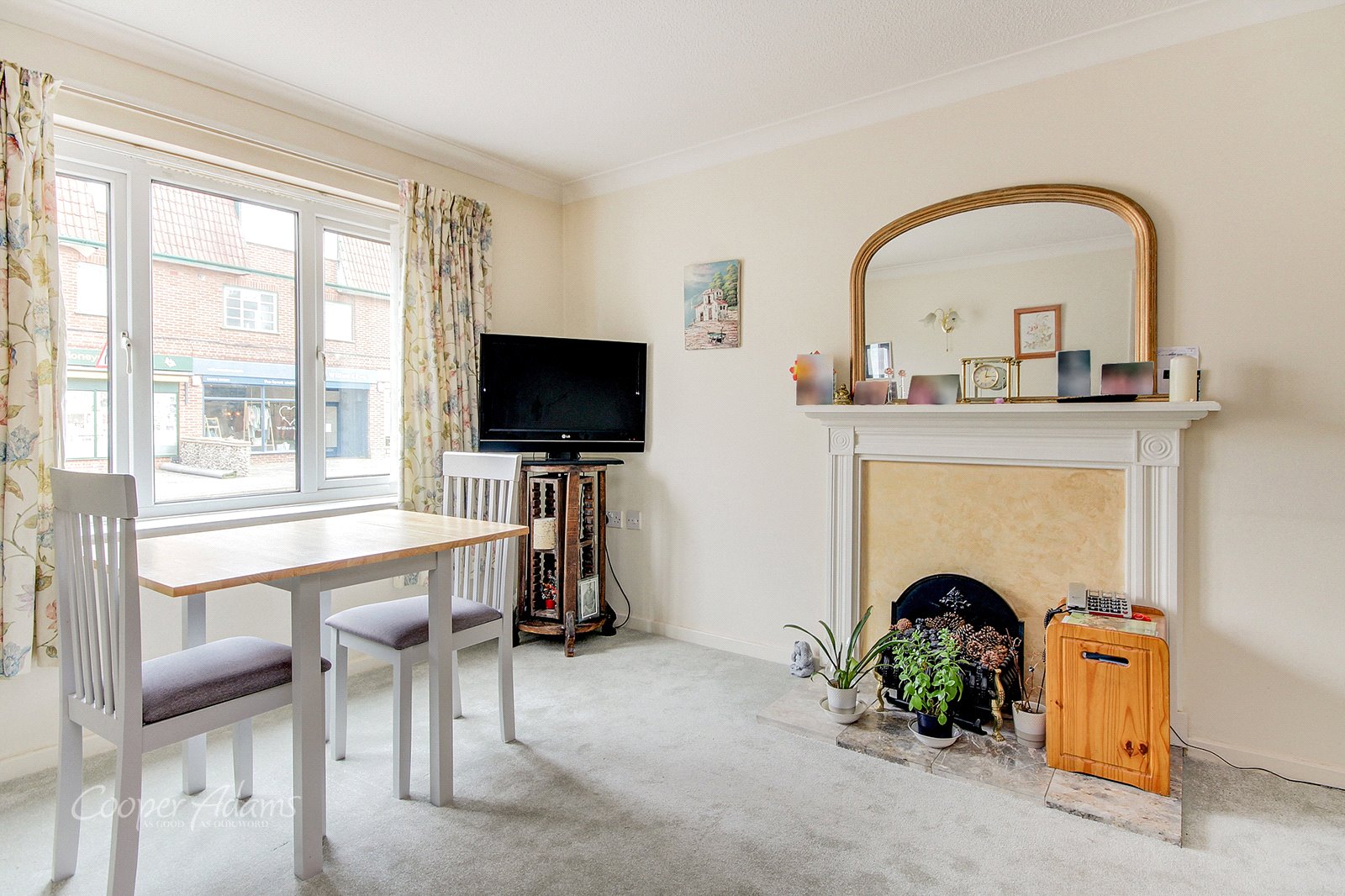 1 bed retirement property for sale in Sea Lane, Rustington 3