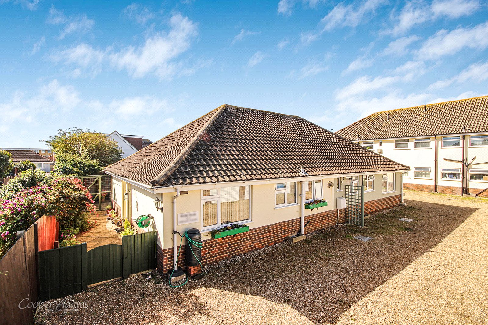 2 bed bungalow for sale in Sea Lane, Rustington - Property Image 1