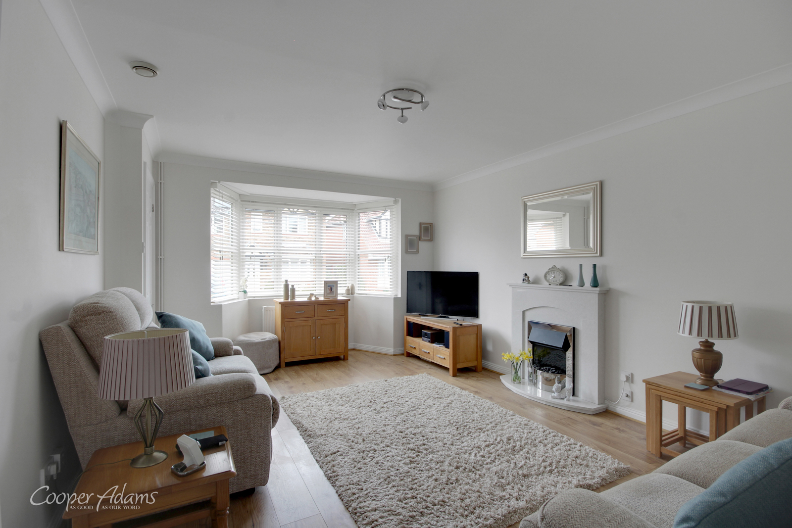 4 bed house for sale in Blenheim Drive, Rustington  - Property Image 2