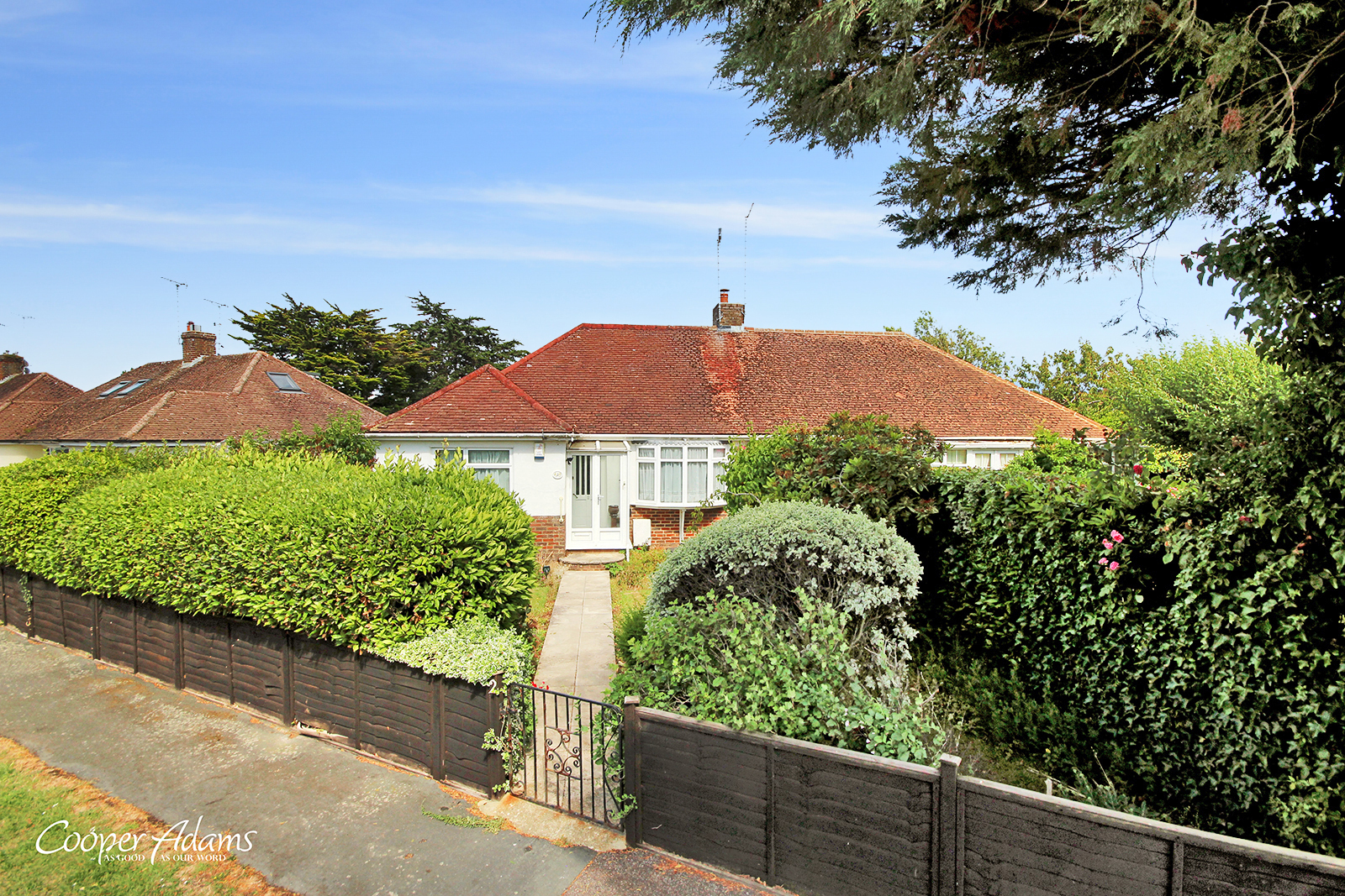 3 bed bungalow for sale in Waverley Road, Rustington  - Property Image 1