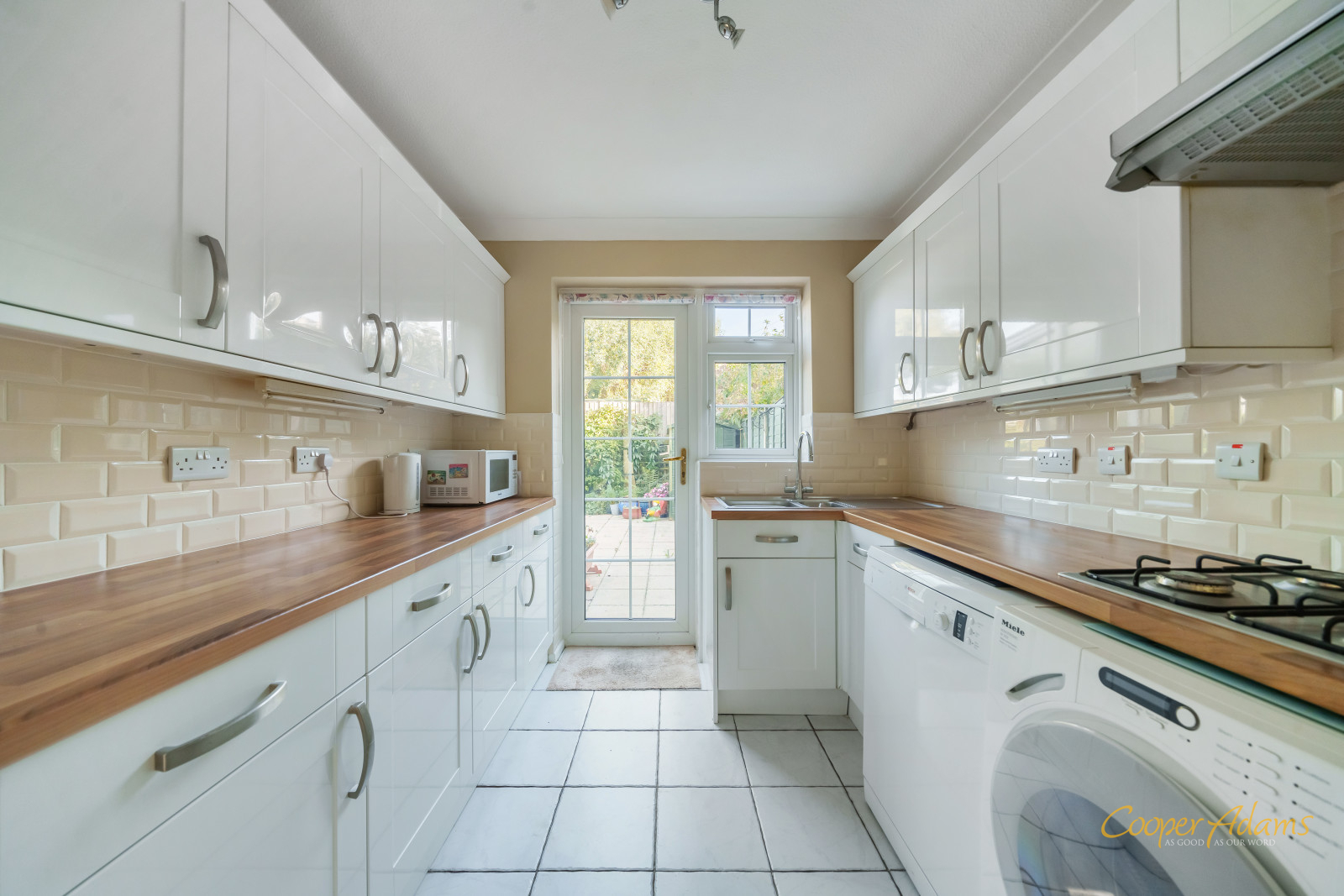 3 bed house for sale in Georgian Gardens, Rustington  - Property Image 3