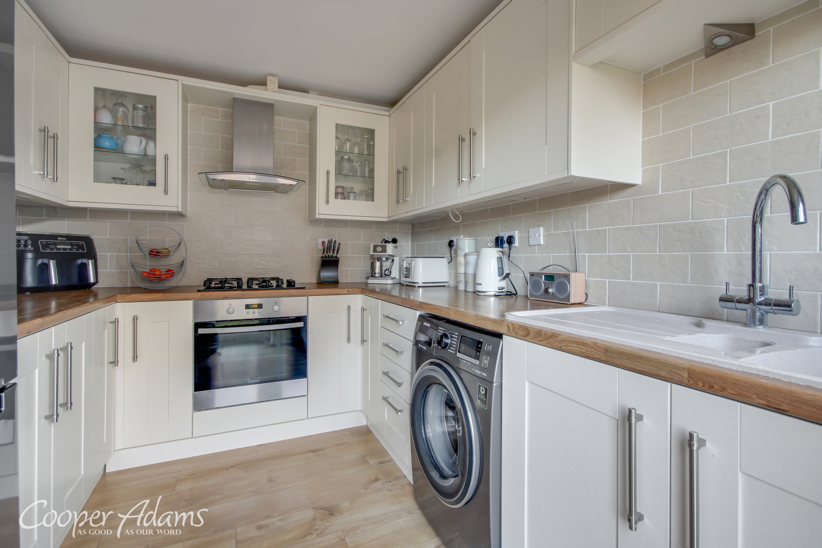 3 bed house for sale in Timberleys, Littlehampton  - Property Image 3