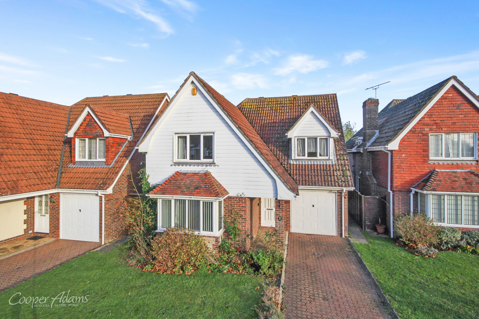 4 bed house for sale in Cowdray Drive, Rustington - Property Image 1