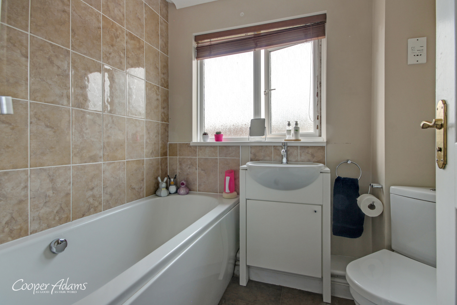3 bed house for sale in Coniston Way, Littlehampton  - Property Image 9