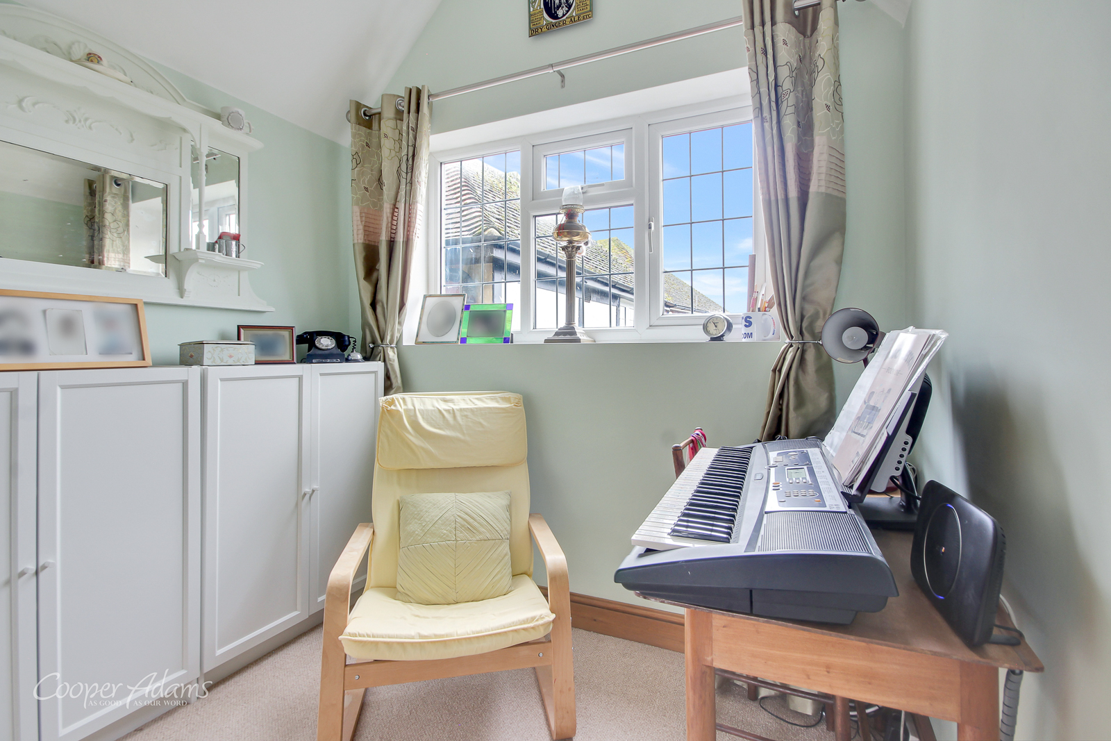 4 bed house for sale in Holmes Lane, Rustington  - Property Image 14