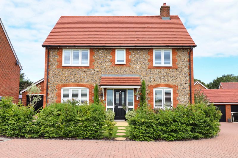 4 bed house for sale in Vesta Mews, Chichester 0