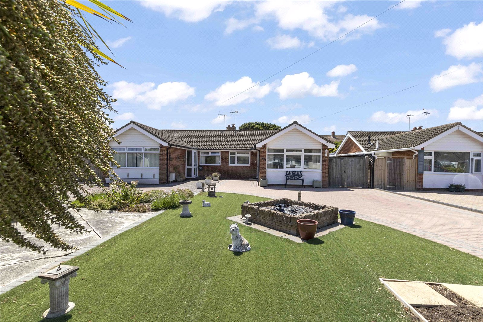 2 bed bungalow for sale in Greenways, Pagham  - Property Image 15