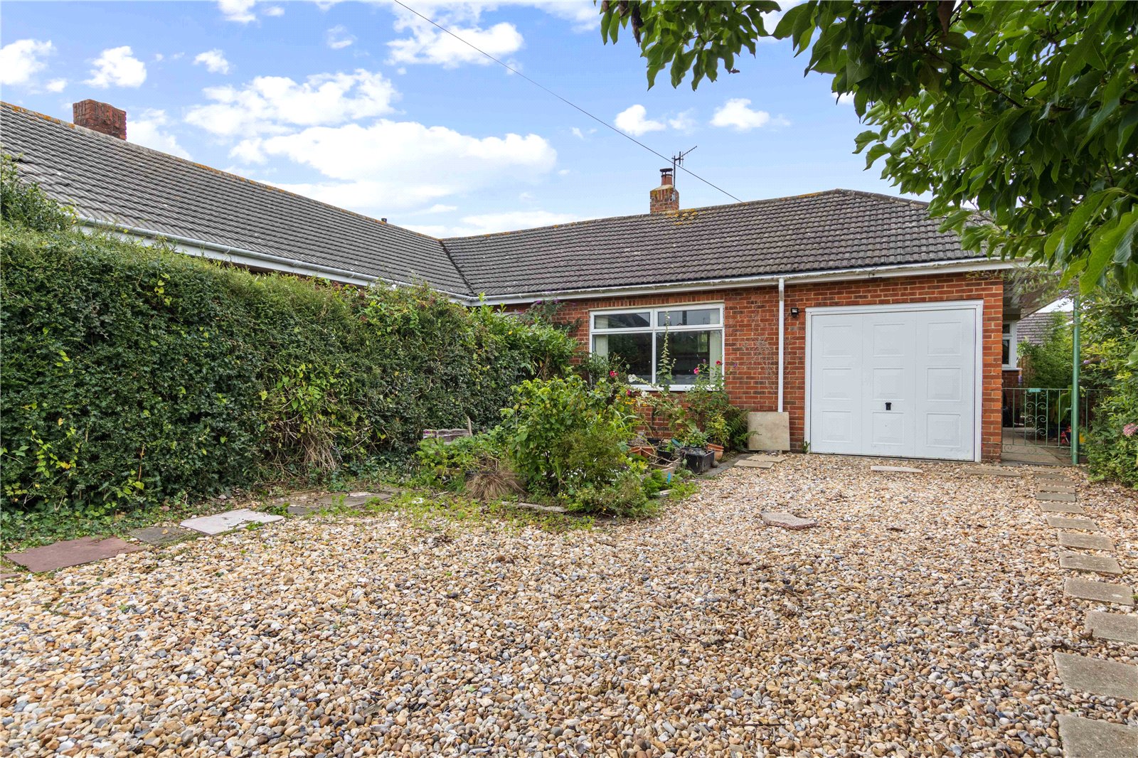 3 bed bungalow for sale in New Barn Lane, North Bersted  - Property Image 1