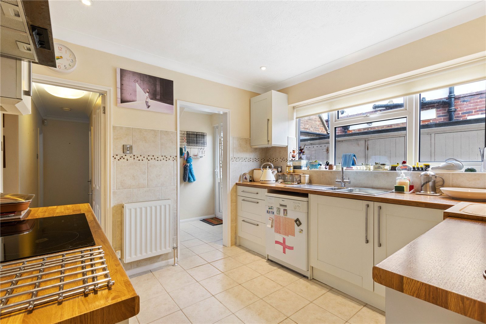 2 bed apartment for sale in Princess Avenue, Aldwick  - Property Image 10
