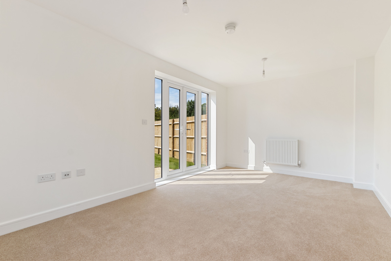 3 bed house for sale in Fontwell Avenue, Eastergate  - Property Image 4