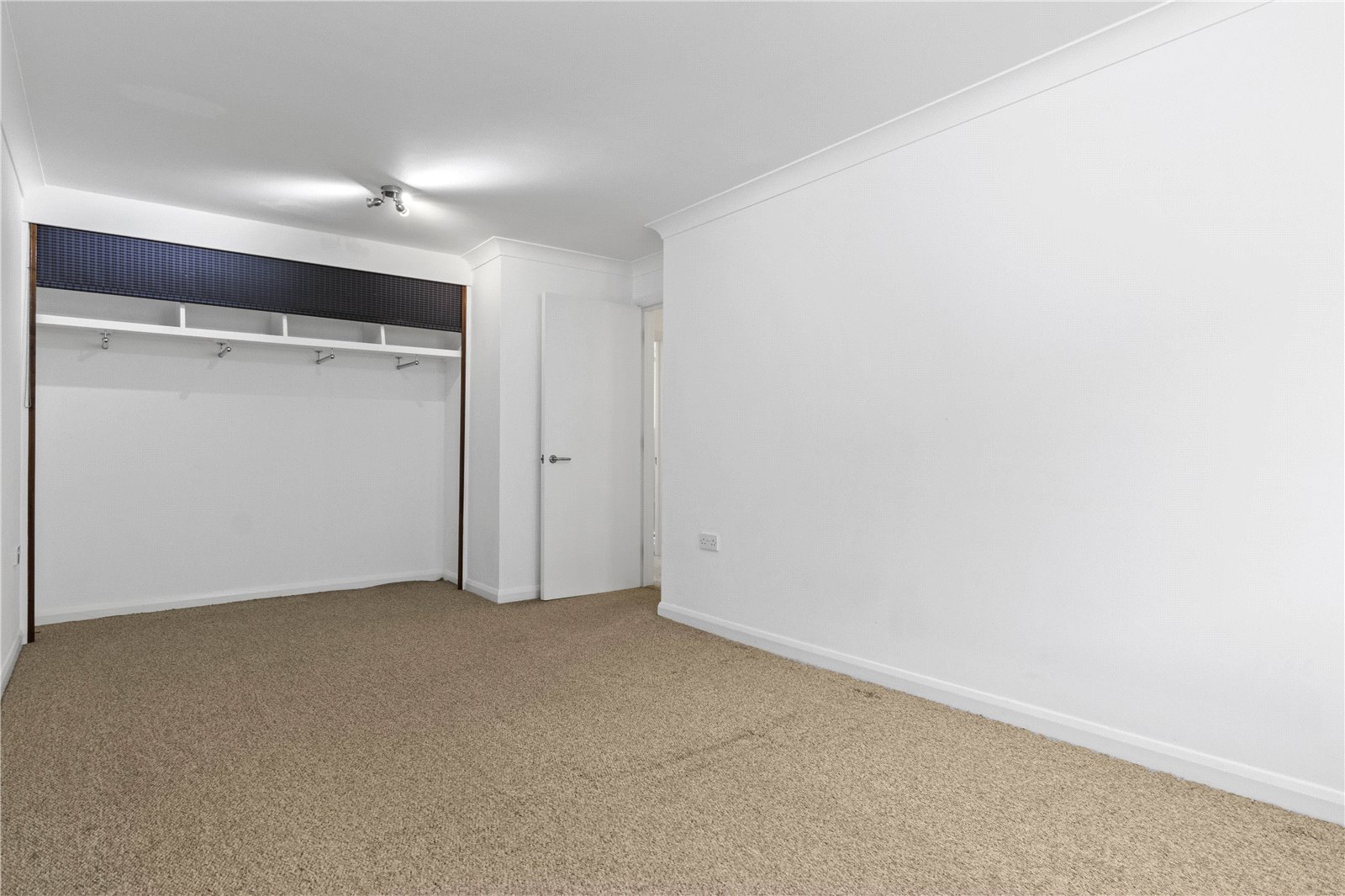 1 bed apartment for sale in Lennox Street, Bognor Regis  - Property Image 6