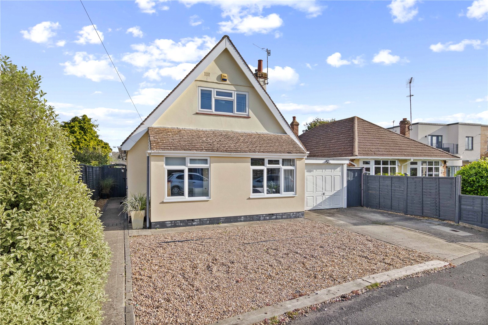 3 bed house for sale in North Avenue, Middleton On Sea - Property Image 1
