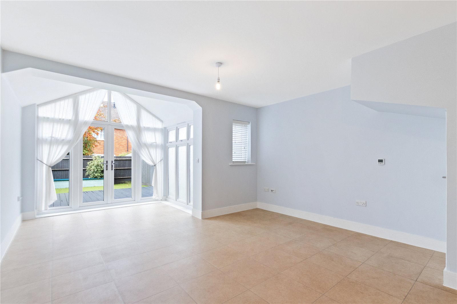 3 bed house for sale in The Boulevard, Bognor Regis  - Property Image 9
