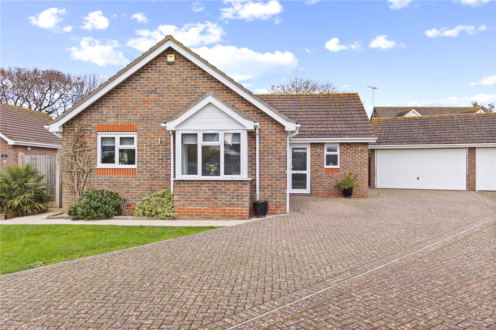 3 bed bungalow for sale in Willowbrook, Middleton On Sea  - Property Image 1