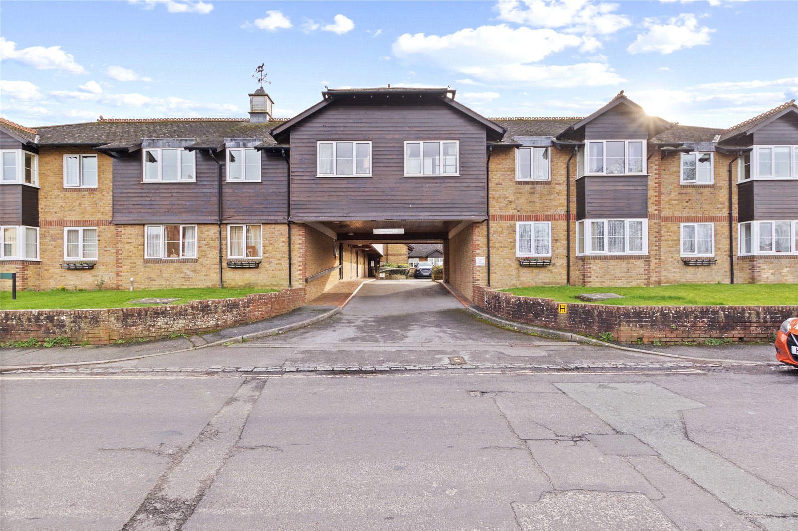 1 bed apartment for sale in Nyetimber Lane, Pagham - Property Image 1