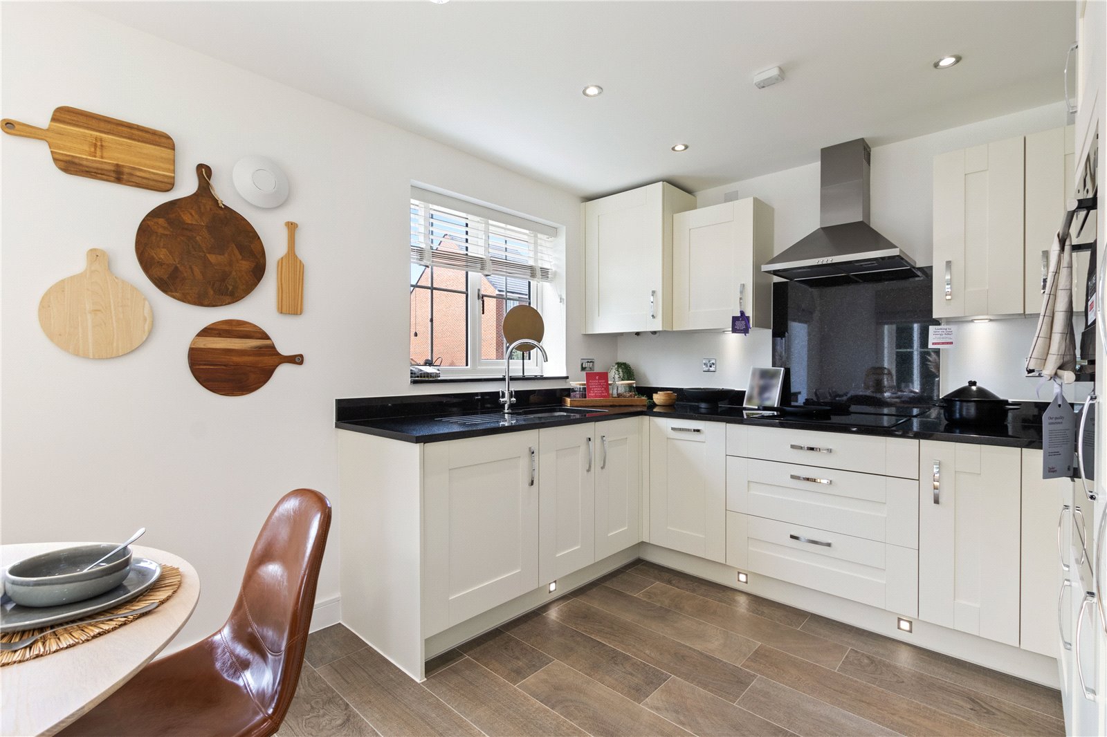3 bed house for sale in Off Shopwhyke Road, Chichester  - Property Image 16