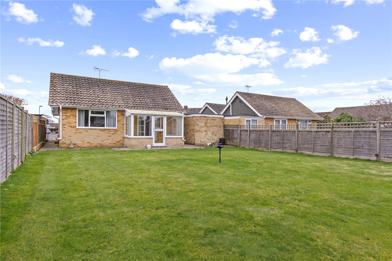 2 bed bungalow for sale in Trinity Way, West Meads  - Property Image 13