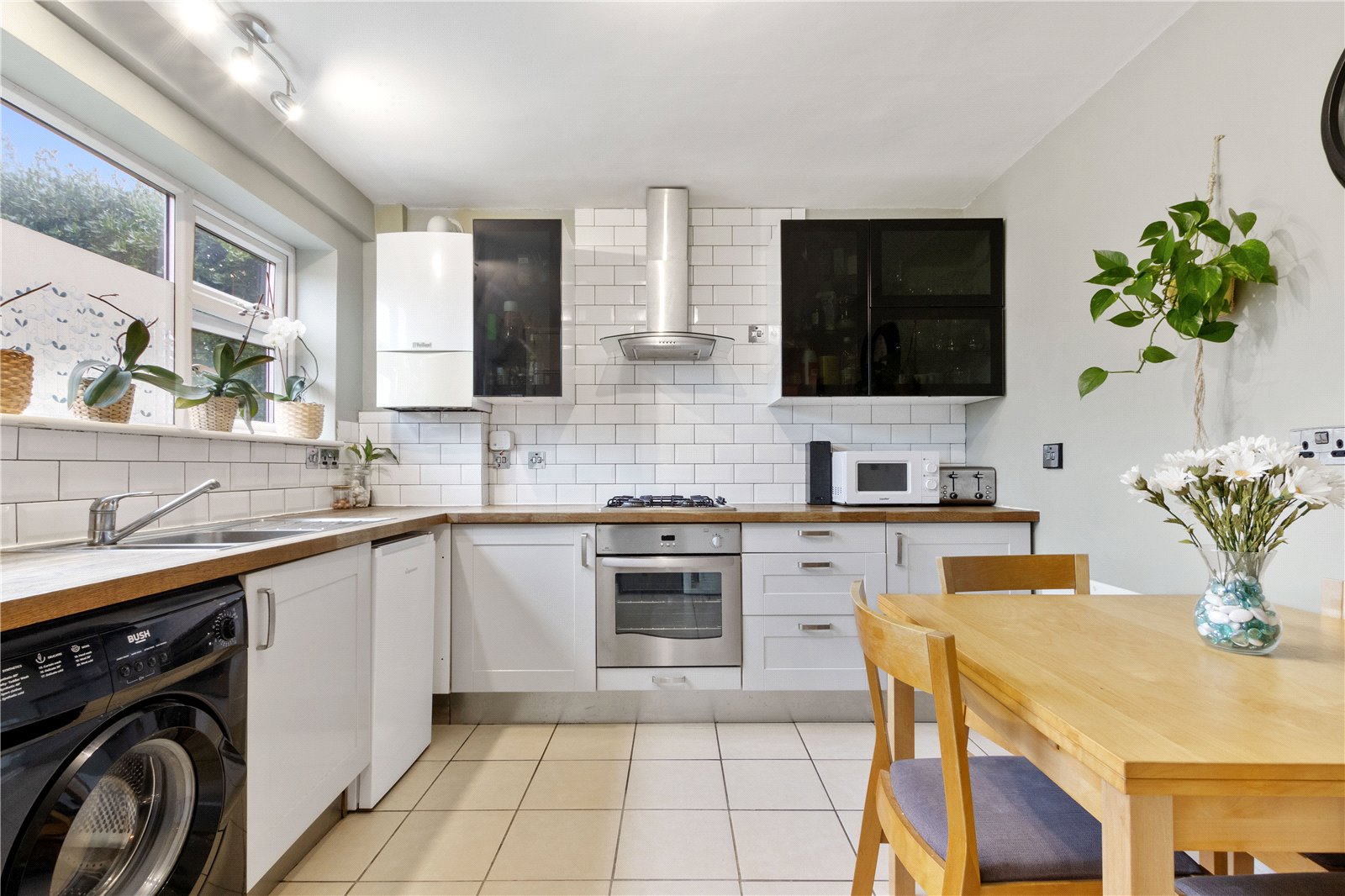 2 bed apartment for sale in Victoria Drive, Bognor Regis  - Property Image 3