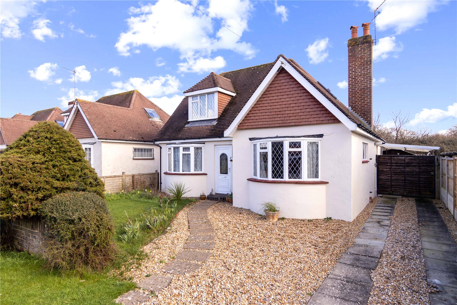 3 bed house for sale in Grafton Avenue, Felpham - Property Image 1