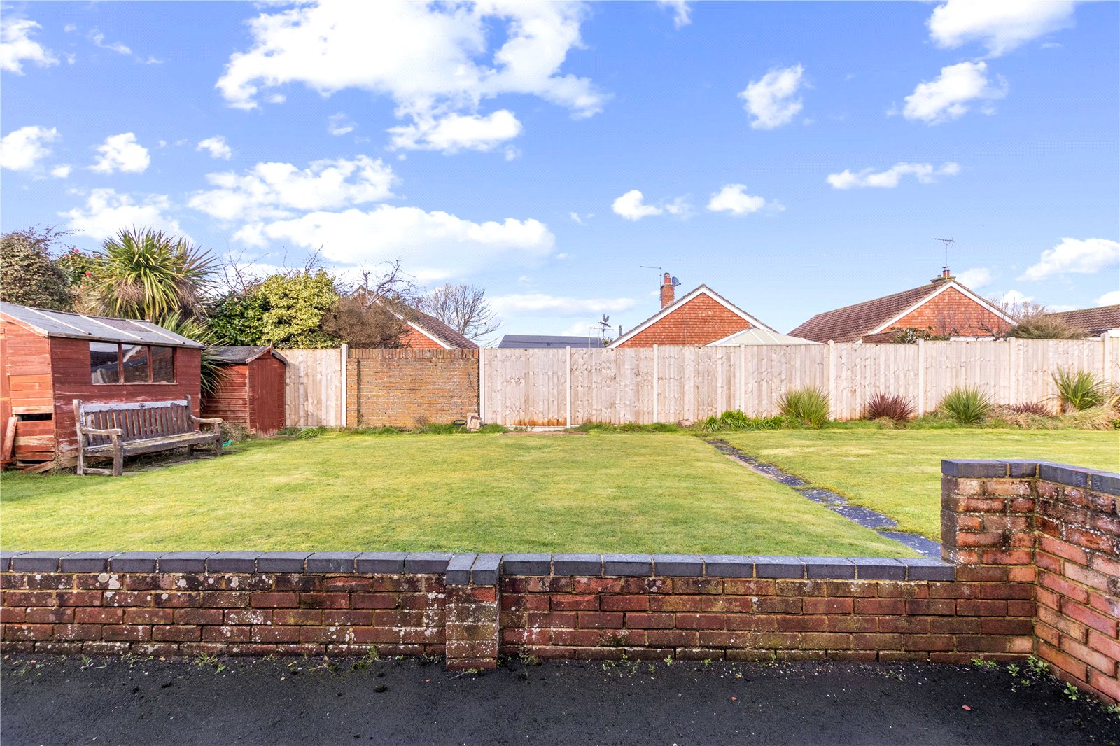 3 bed bungalow for sale in Meadow Walk, Middleton On Sea  - Property Image 16