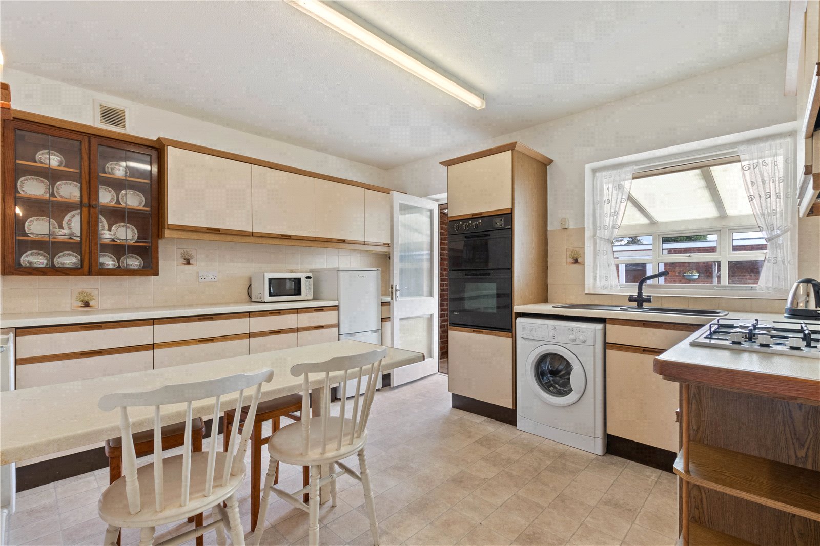 2 bed bungalow for sale in The Causeway, Bognor Regis  - Property Image 11