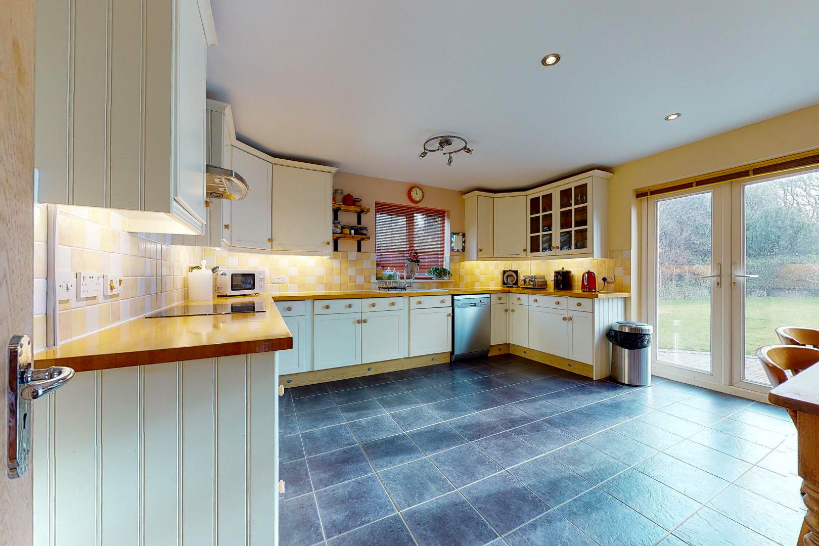4 bed house for sale in Newells Lane, West Ashling  - Property Image 2