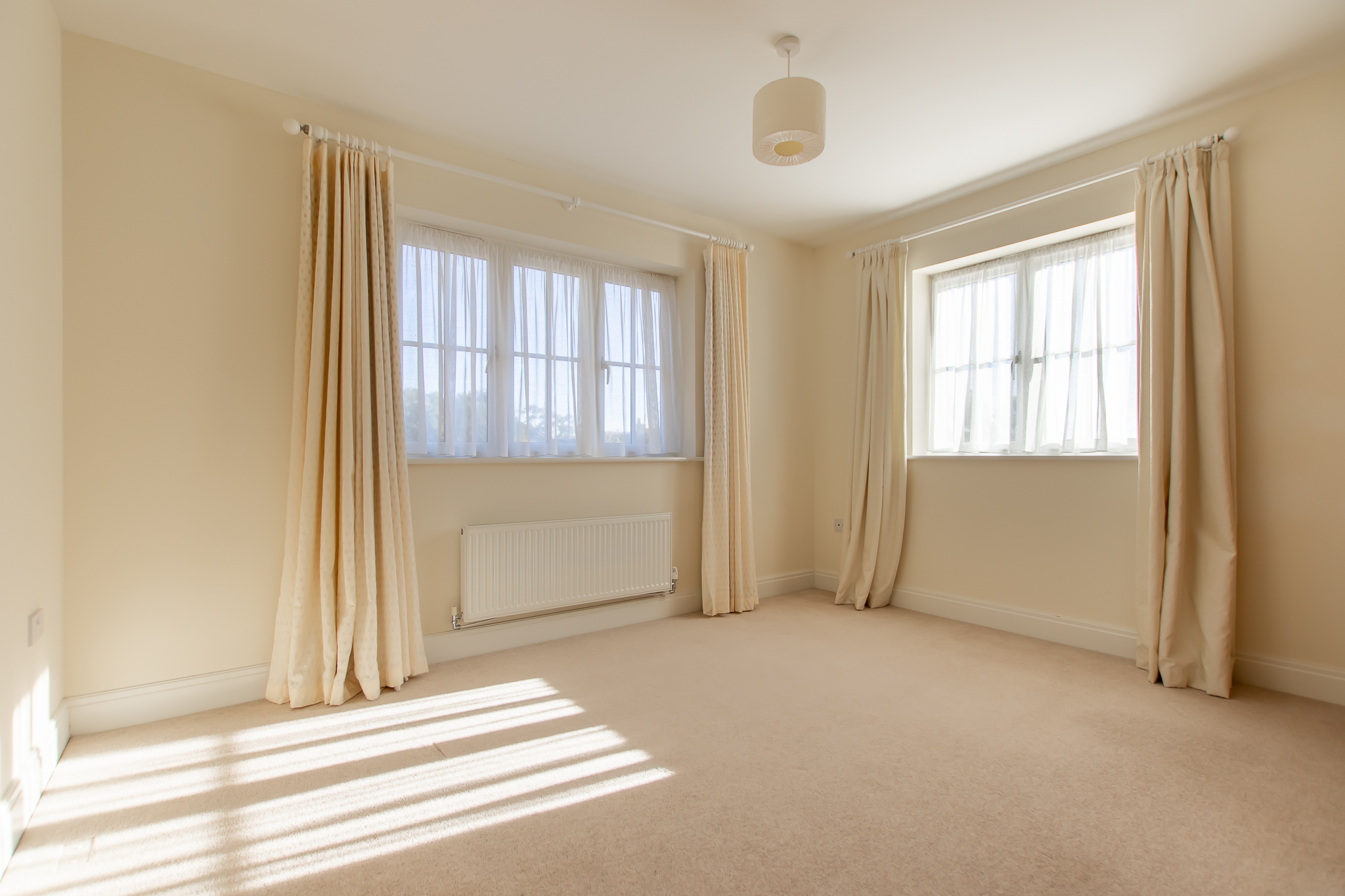 2 bed house for sale in Wealden Drive, Westhampnett  - Property Image 6