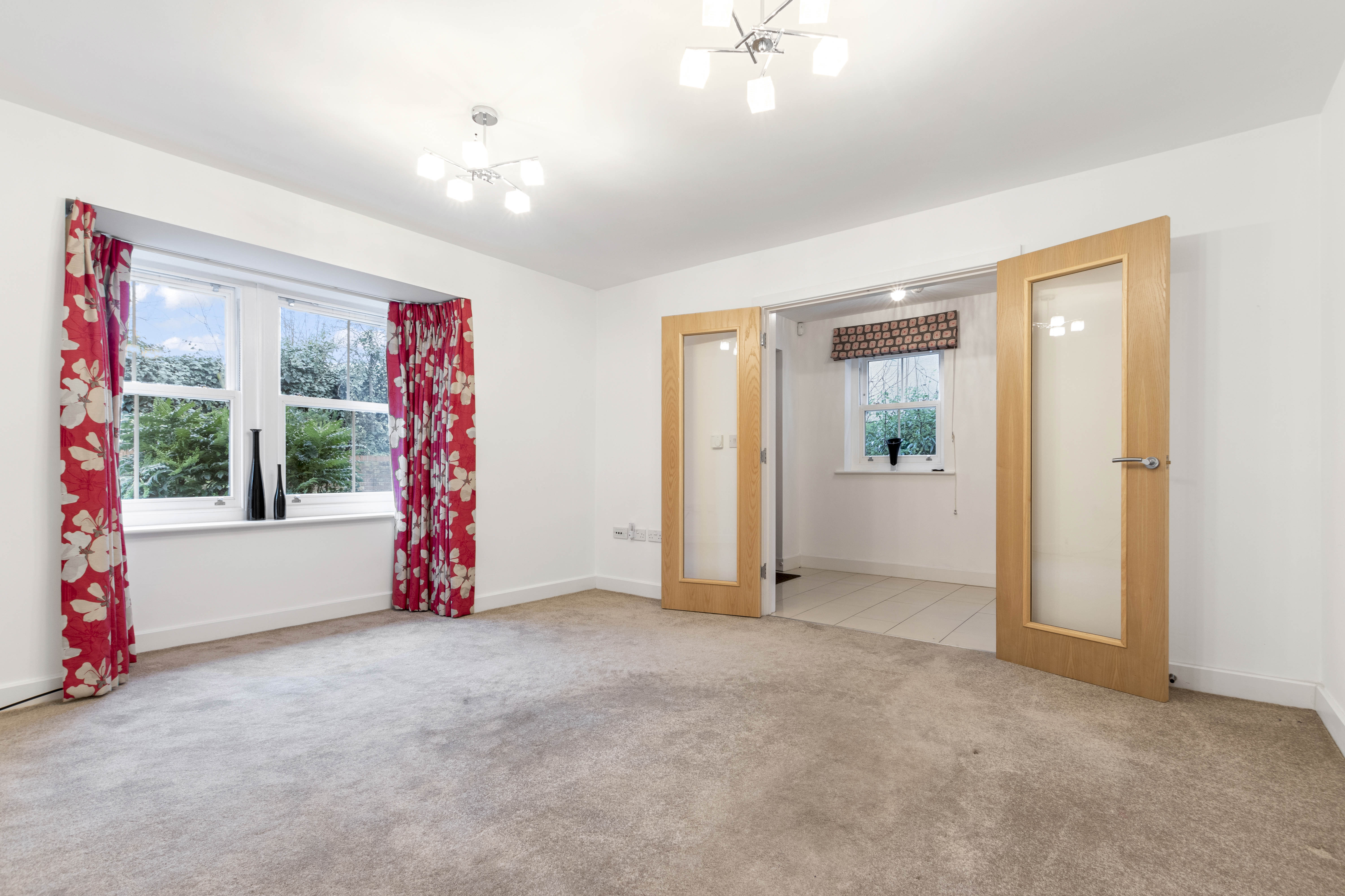 3 bed house for sale in Kings Avenue, Chichester  - Property Image 9