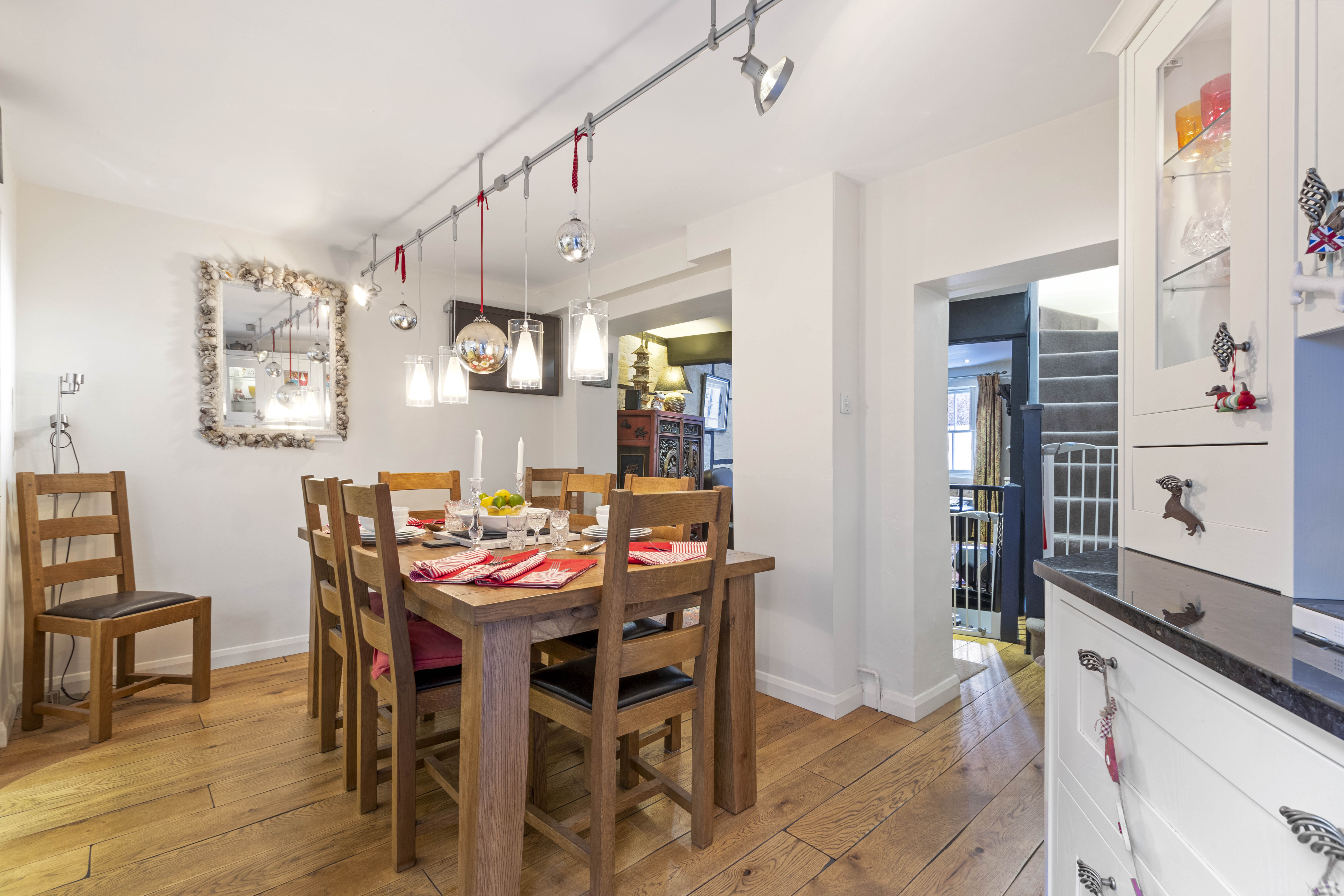 2 bed house for sale in West Pallant, Chichester  - Property Image 5