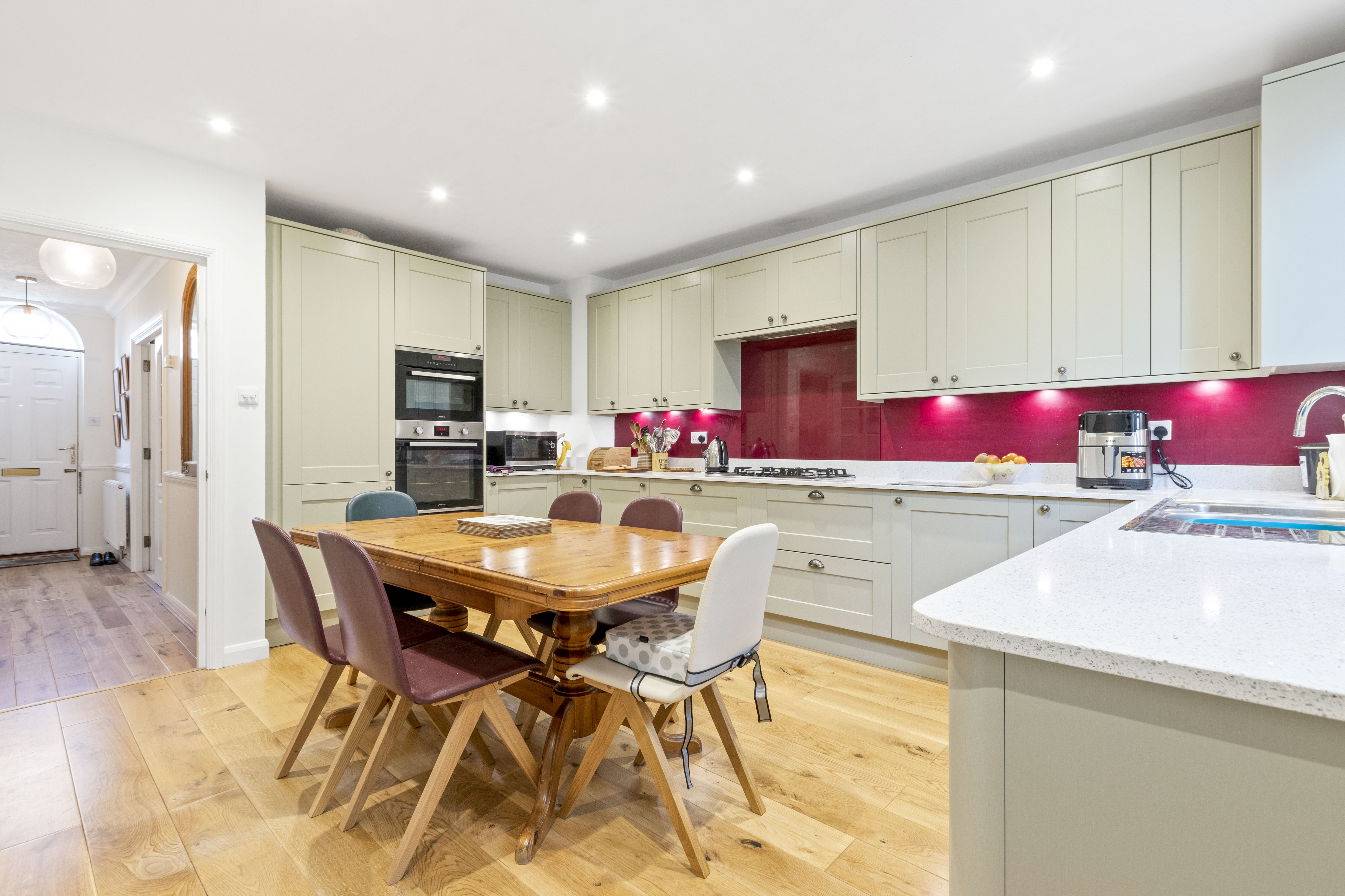 3 bed house for sale in King George Gardens, Chichester  - Property Image 3