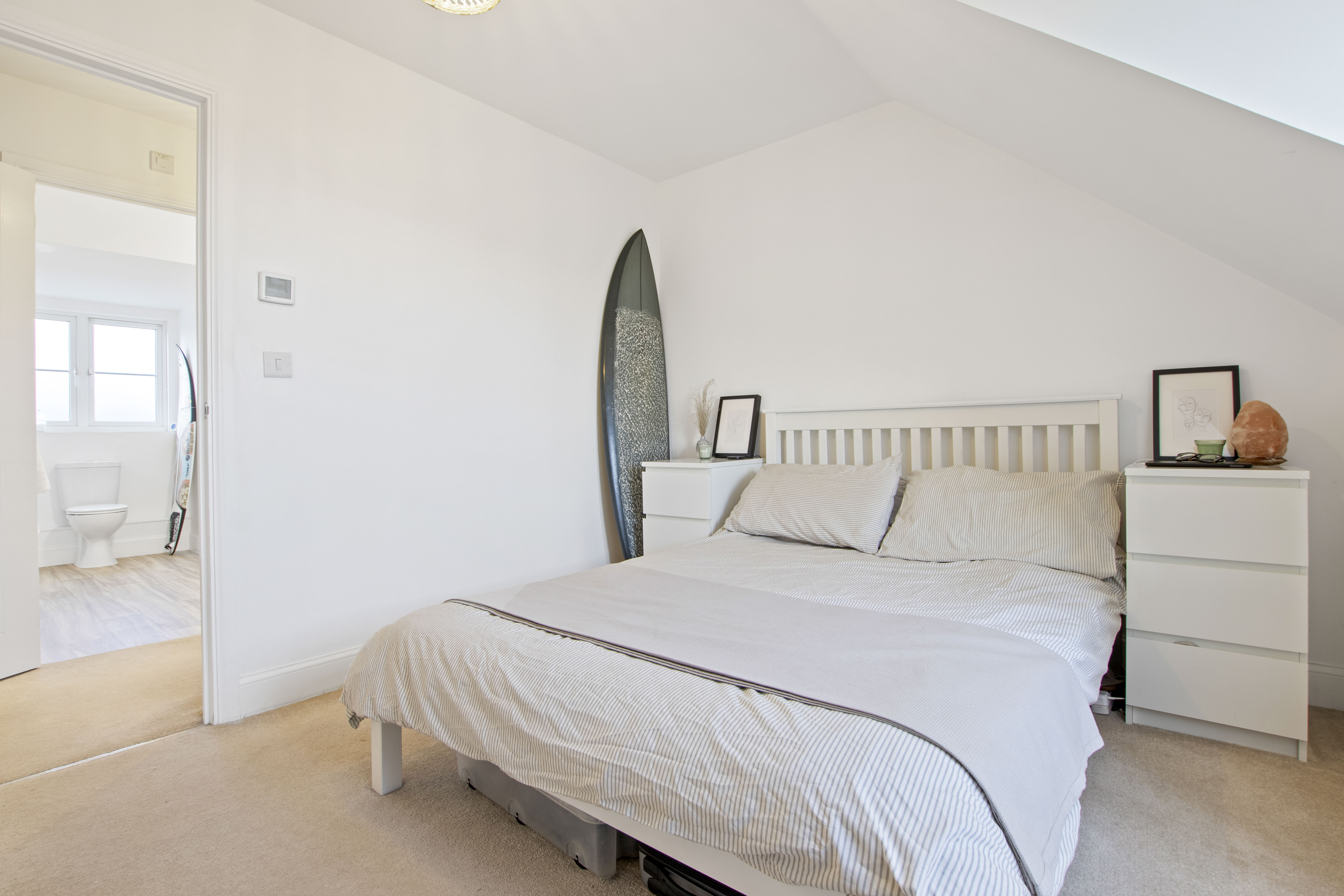 1 bed apartment for sale in Hangar Drive, Tangmere  - Property Image 6