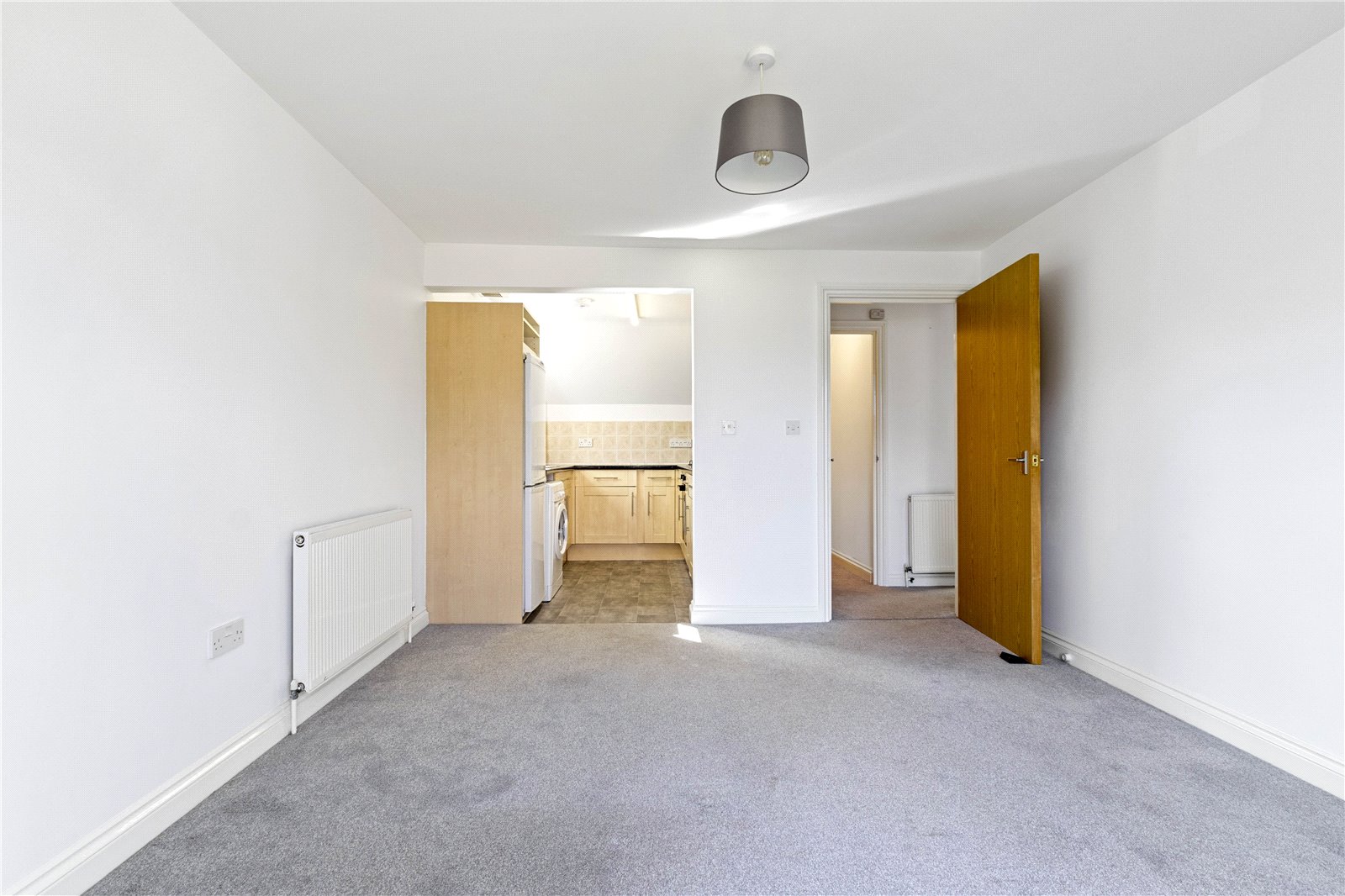 1 bed apartment for sale in Church Road, Chichester  - Property Image 4