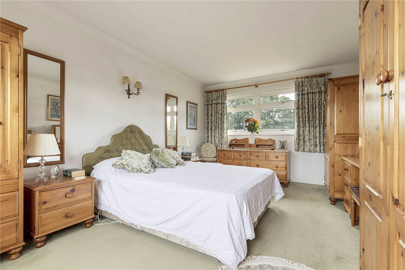 3 bed house for sale in Guildford Place, Chichester  - Property Image 9