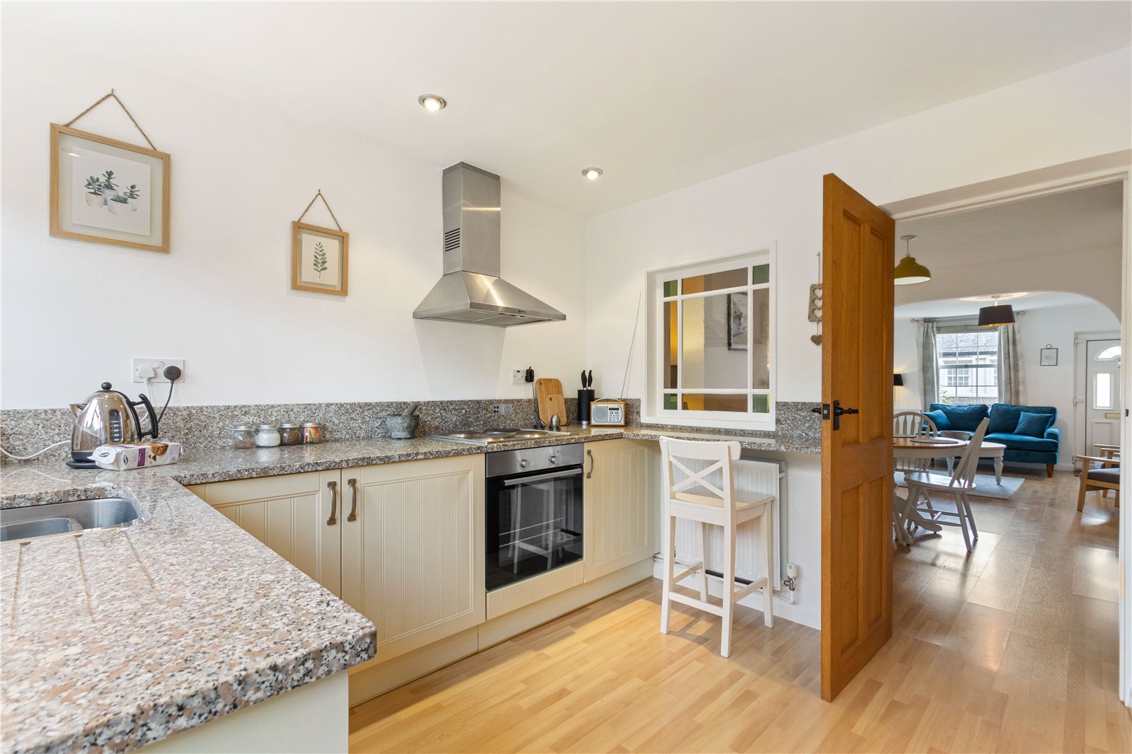 2 bed house for sale in St. Pancras, Chichester  - Property Image 5
