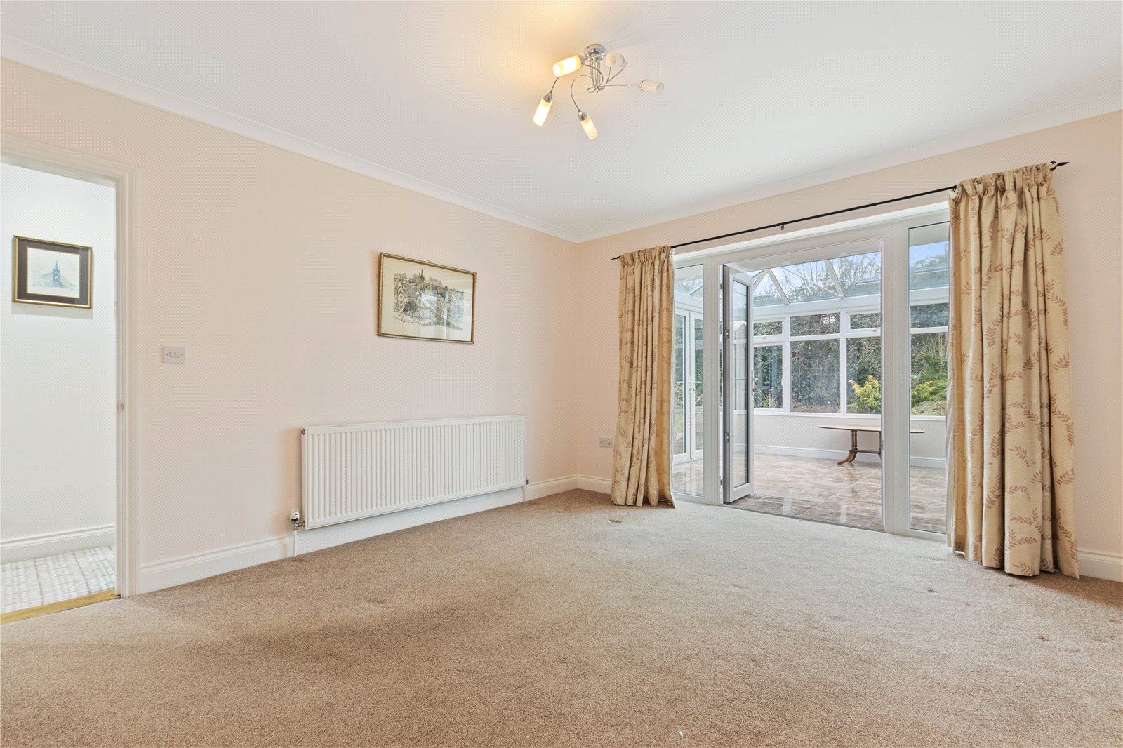 3 bed bungalow for sale in Fairfield Close, Bosham  - Property Image 5