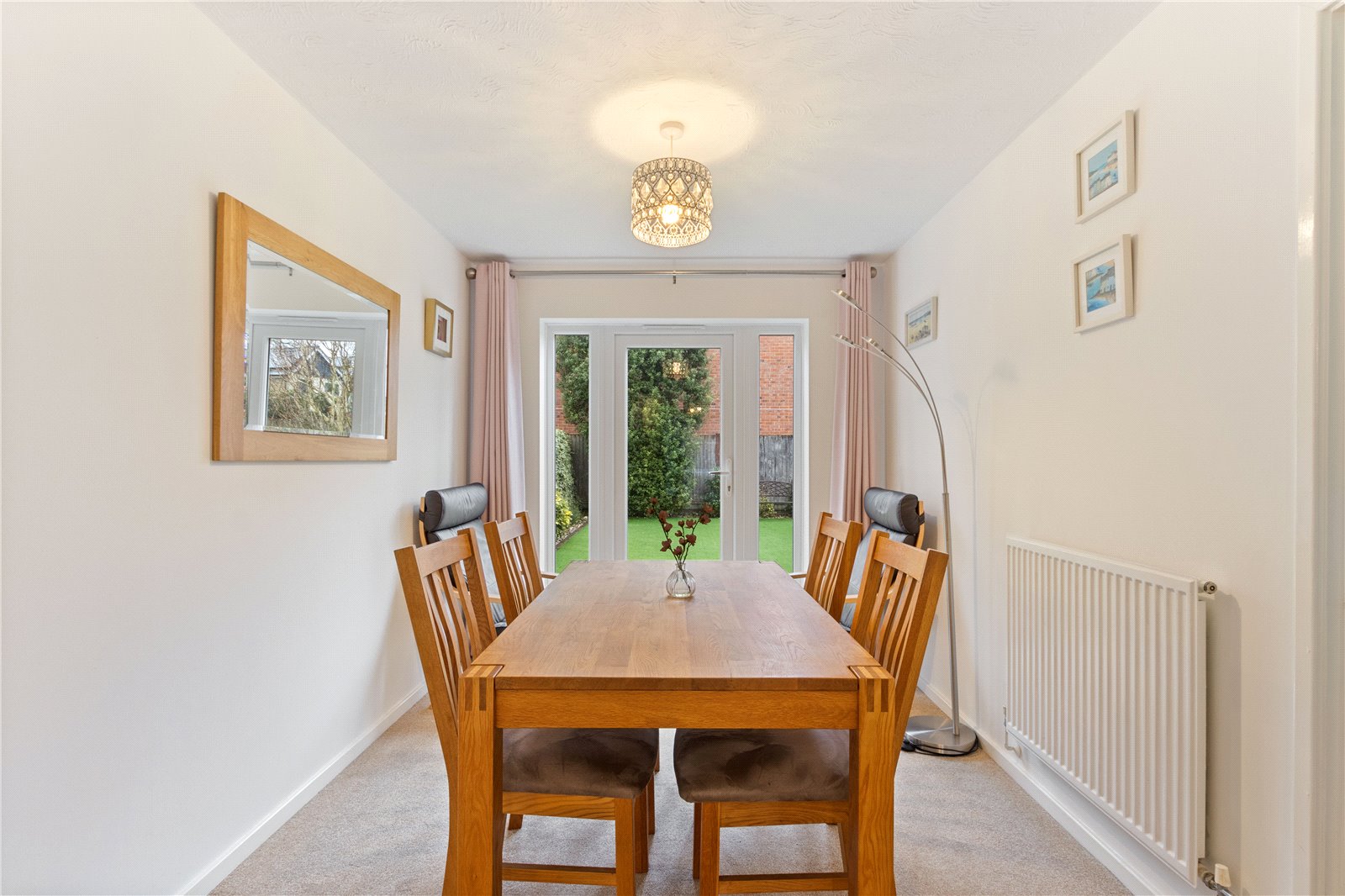 3 bed house for sale in Grenville Gardens, Chichester  - Property Image 3