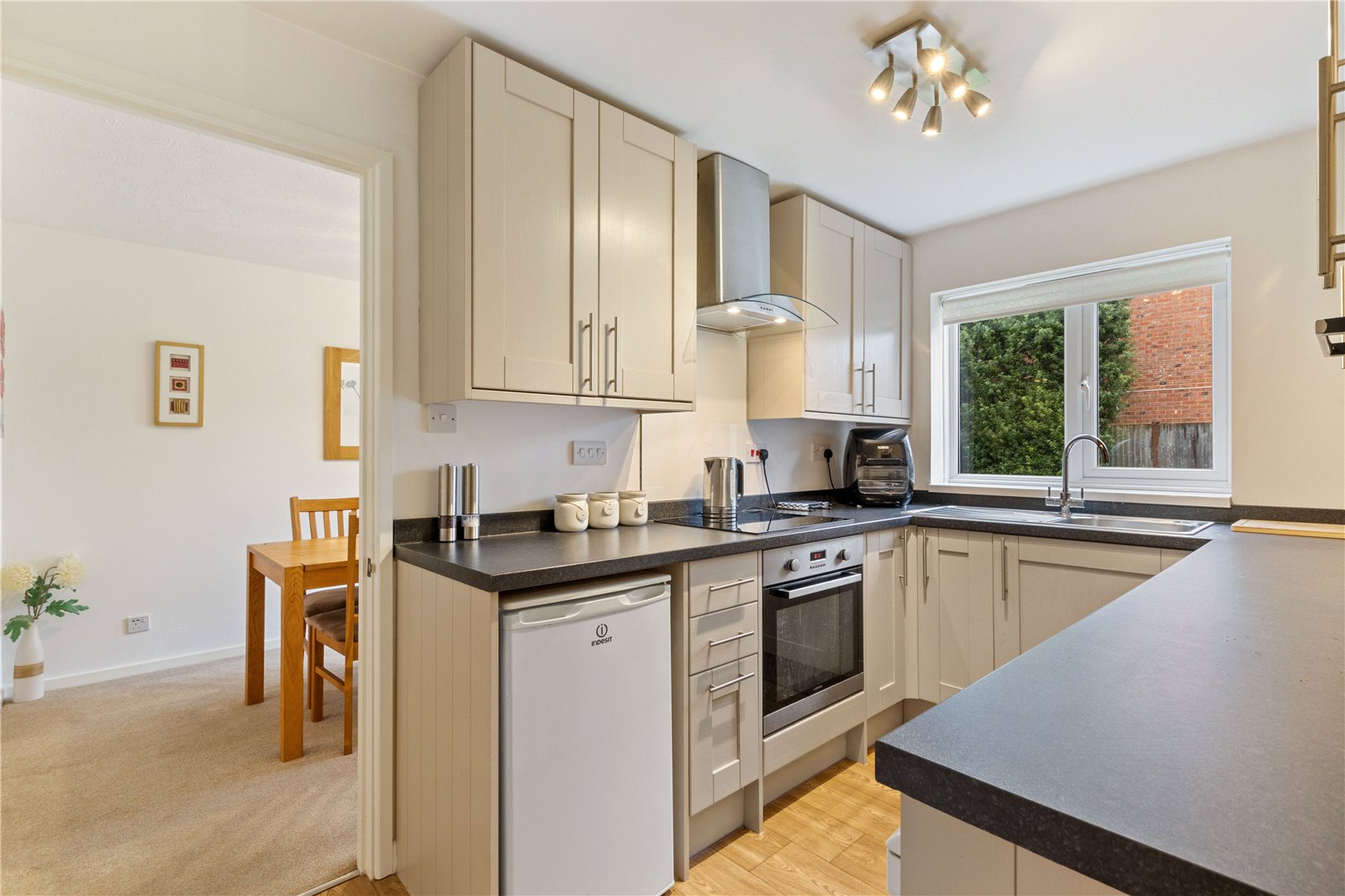 3 bed house for sale in Grenville Gardens, Chichester  - Property Image 15