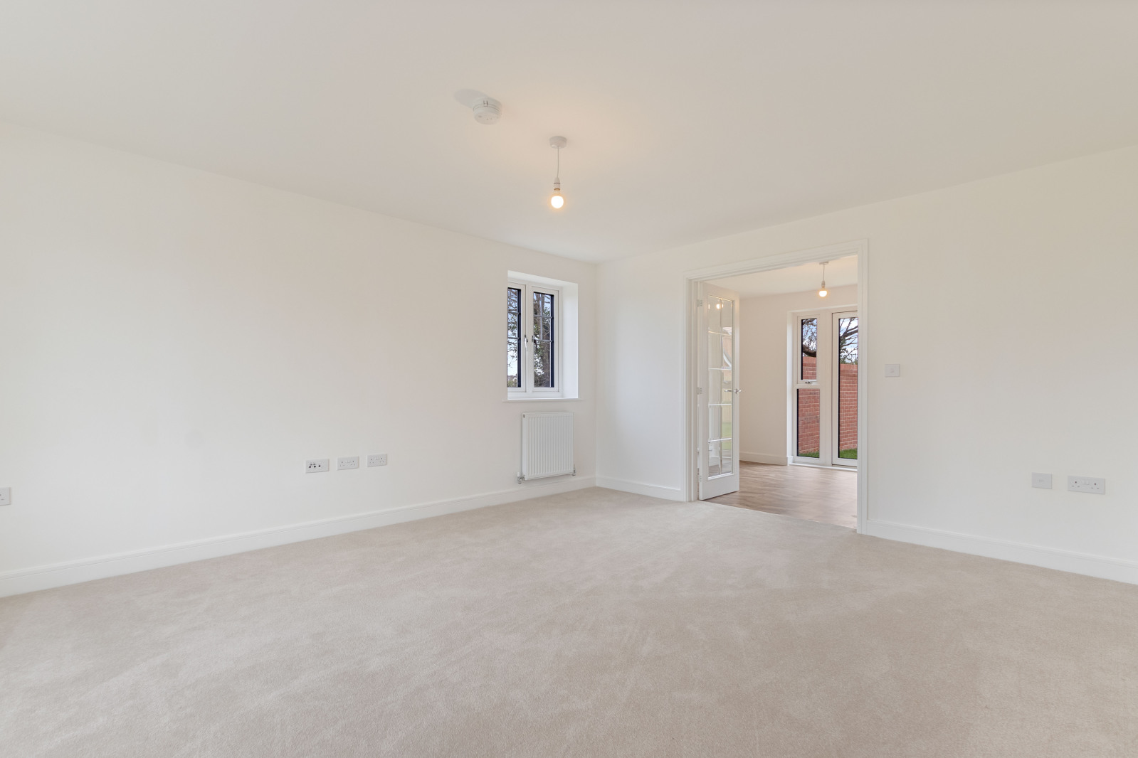 4 bed house for sale in Sefter Road, Rose Green  - Property Image 4