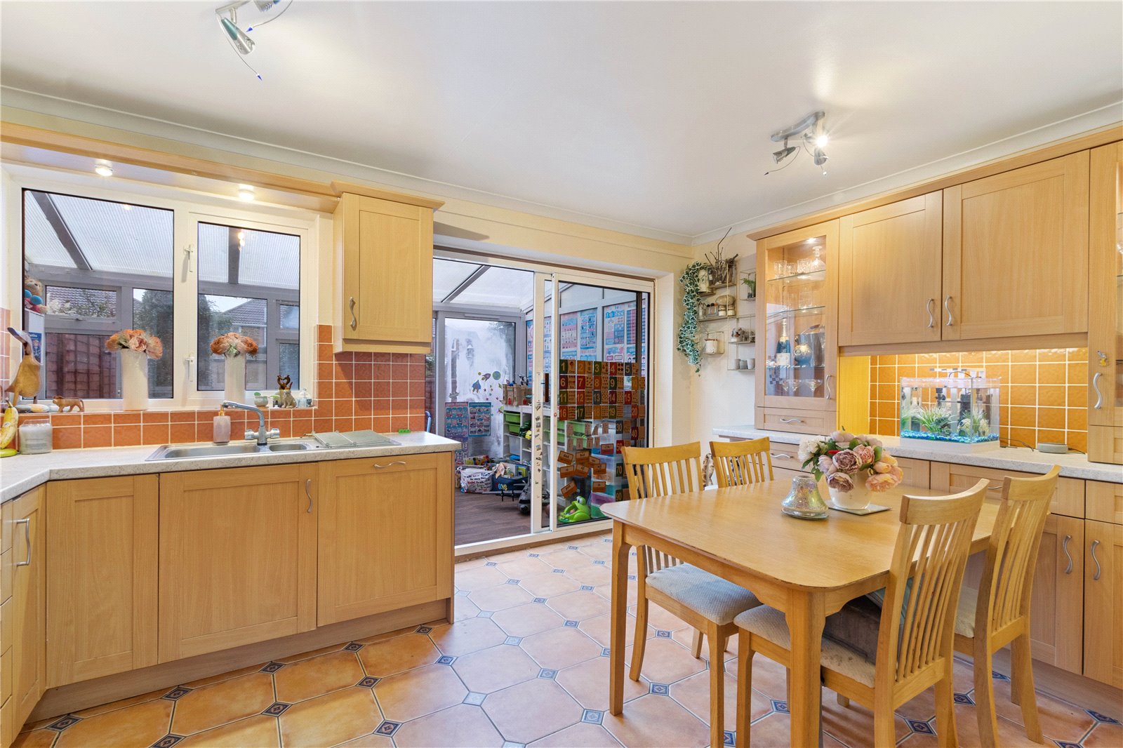 3 bed house for sale in The Shrubbery, Gosport  - Property Image 3