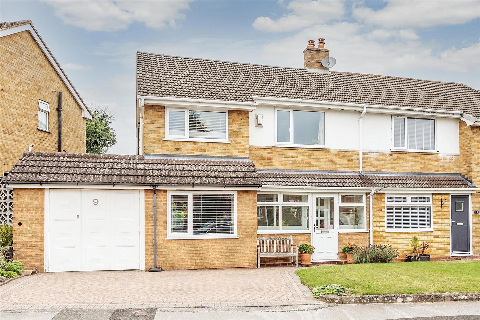 3 bed semi-detached house for sale in Chantry Heath Crescent, Knowle 0