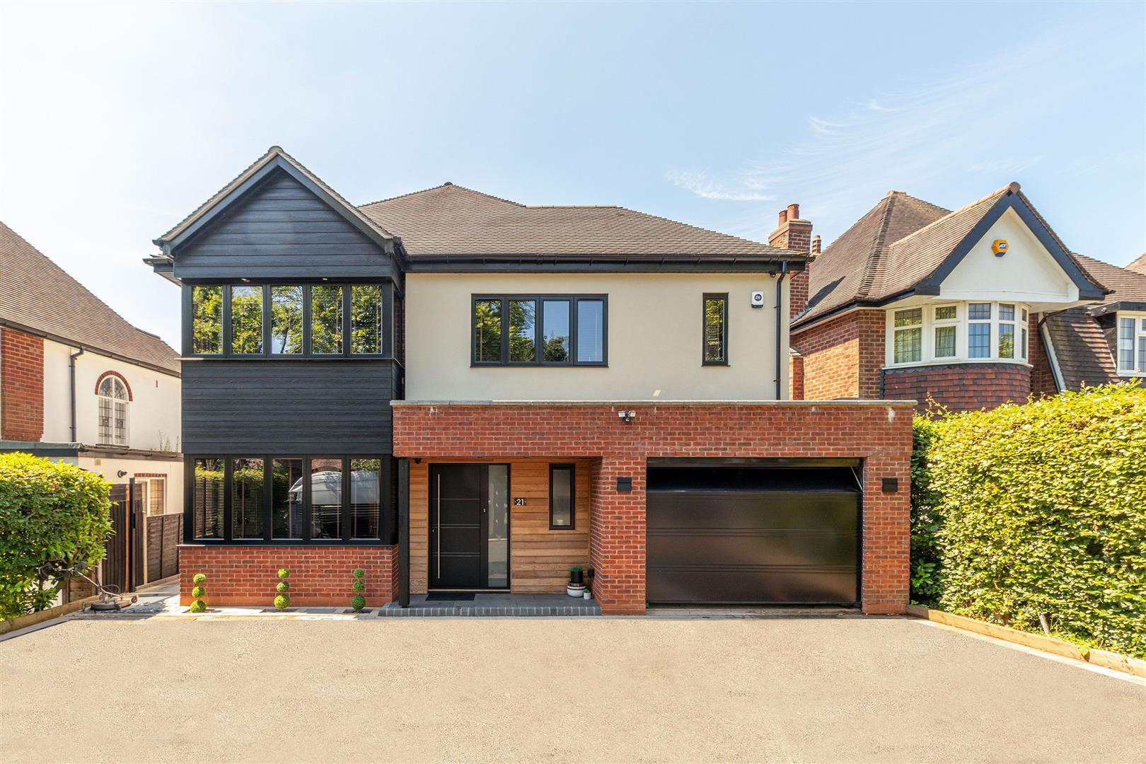 5 bed detached house for sale in Stonor Park Road, Solihull  - Property Image 1
