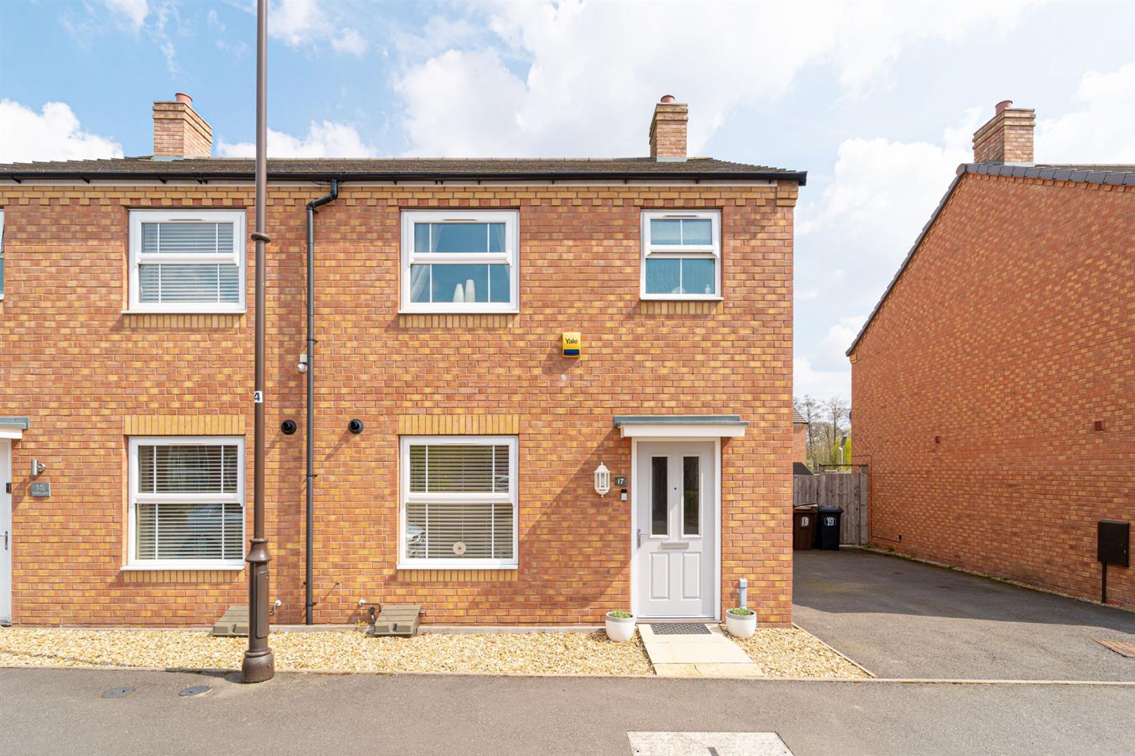 3 bed  for sale in Griffin Lane, Dickens Heath, B90 